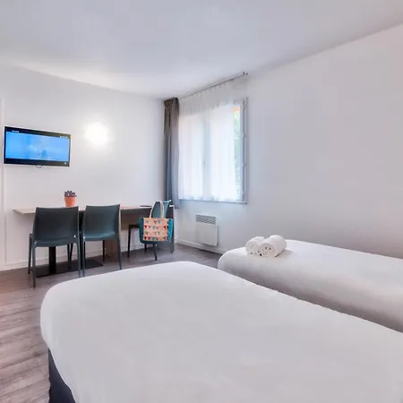 Zenitude Hotel-residences Metropole